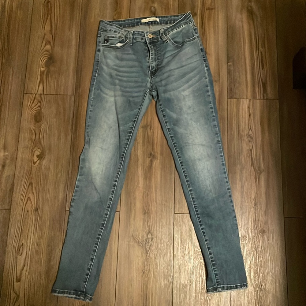NWOT KanCan jeans sz 9